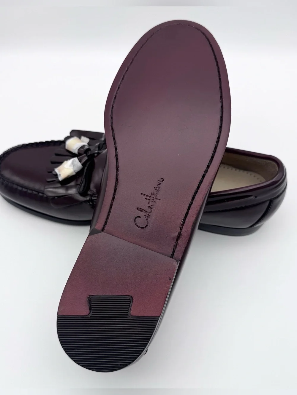 Cole Haan Pinch Tassel Loafers Burgundy Leather Men 9.5 D Dress Shoes NWOB